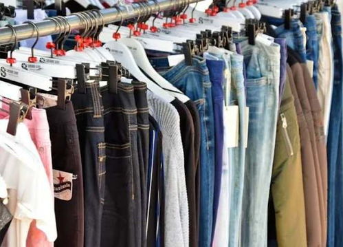 價格回歸理性 商場服裝價格高企，年輕人轉戰批發市場
